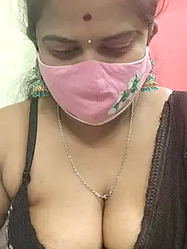 Snapshot of Diya_Rani chatting on September 2025 05:29:02 PM Diya Rani online show from September 2025 05:29:02 PM