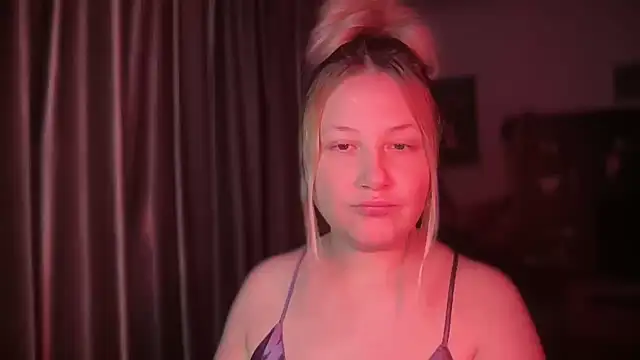 BikiHellena online show from June 2026 02:38:01 AM
