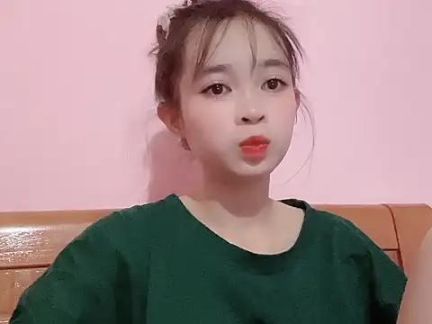 Snapshot of Suna7383 chatting on October 2025 04:48:02 PM Suna7383 online show from October 2025 04:48:02 PM