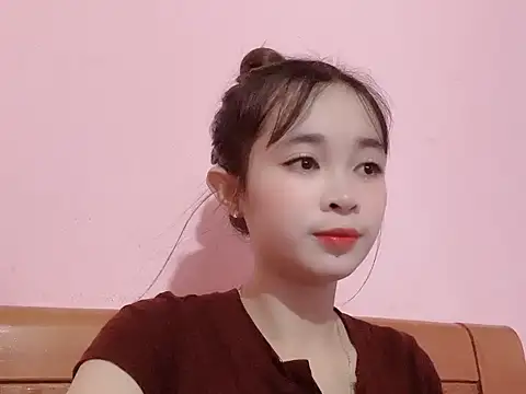 Snapshot of Suna7383 chatting on October 2025 05:13:01 PM Suna7383 online show from October 2025 05:13:01 PM