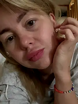 MartaLuna  online show from October 2025 08:35:01 AM