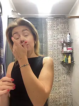 MartaLuna  online show from October 2025 09:28:01 AM