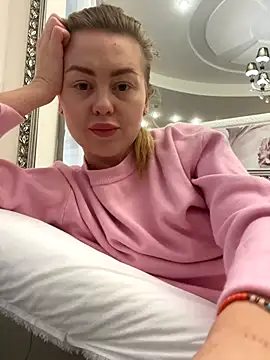 MartaLuna  online show from November 2025 10:48:02 AM