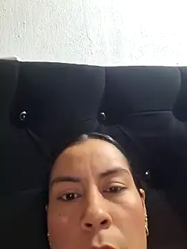 Chloe y Dante online show from October 2025 03:12:01 PM