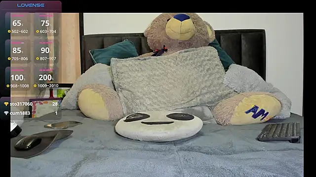 Snapshot of juan_hairy chatting on November 2025 03:45:02 PM juan hairy online show from November 2025 03:45:02 PM