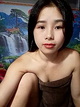 Vy xx online show from October 2025 12:19:01 PM