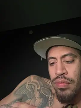 busnfatnutsLildee online show from October 2025 12:31:01 PM