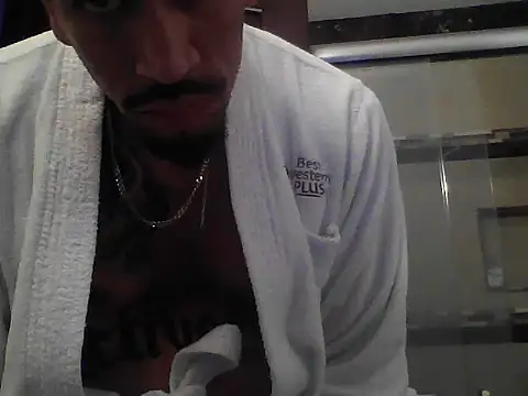 busnfatnutsLildee online show from August 2026 12:36:02 PM