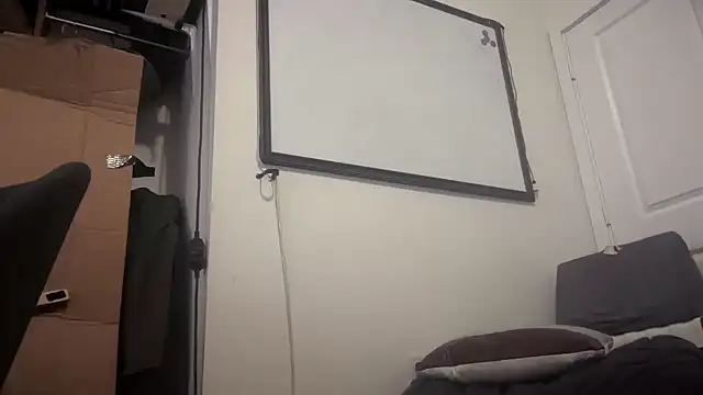 jasoncali305 online show from October 2025 10:50:01 PM