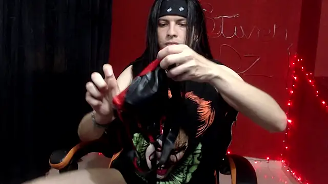 stvn hot online show from January 2026 12:04:01 AM