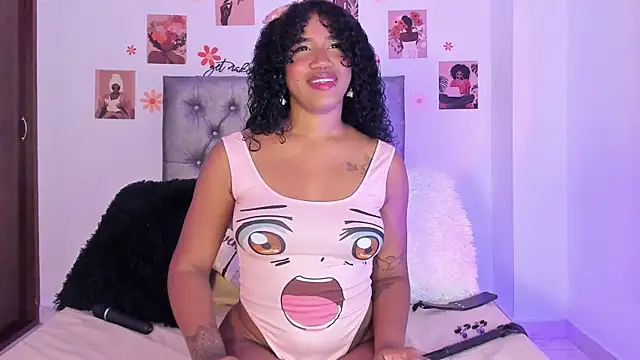 Snapshot of AfricaBell chatting on February 2026 05:17:01 AM AfricaBell online show from February 2026 05:17:01 AM