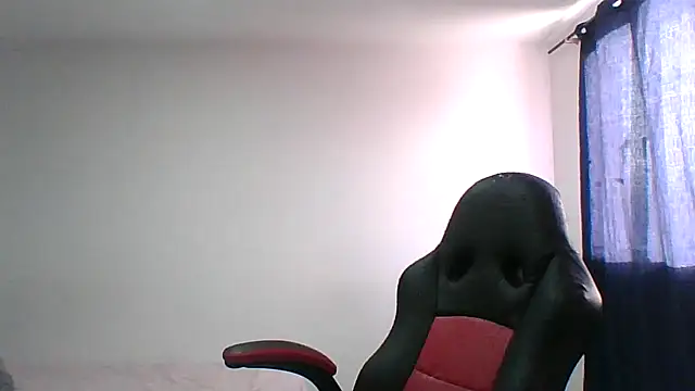 Snapshot of adri89-g chatting on February 2026 12:31:01 PM adri89-g online show from February 2026 12:31:01 PM