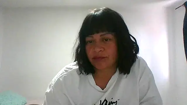 Snapshot of adri89-g chatting on February 2026 09:27:02 PM adri89-g online show from February 2026 09:27:02 PM