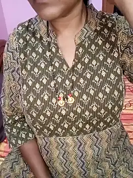 Snapshot of KannadaTamilTeluguBeauty chatting on May 2026 06:17:01 PM KannadaTamilTeluguBeauty online show from May 2026 06:17:01 PM