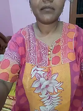 Snapshot of KannadaTamilTeluguBeauty chatting on June 2026 02:45:01 PM KannadaTamilTeluguBeauty online show from June 2026 02:45:01 PM