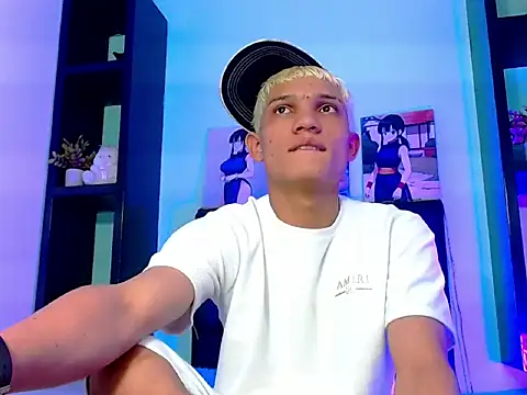 EL VENEZOLANO 22CM online show from October 2025 04:45:01 AM