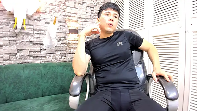 Nick Wolff online show from October 2025 08:15:01 PM