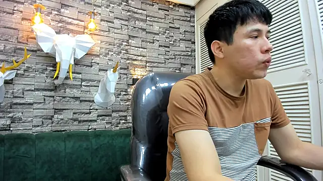 Nick Wolff online show from October 2025 08:18:02 PM