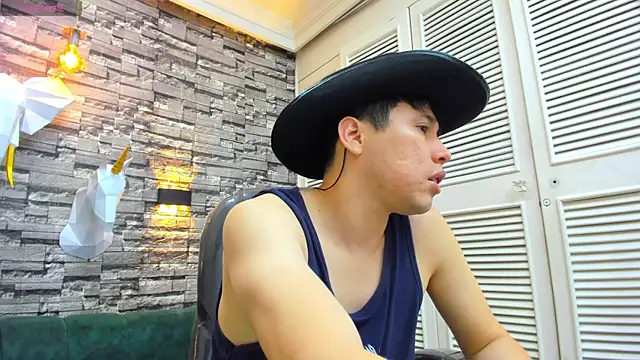 Nick Wolff online show from November 2025 03:27:01 AM