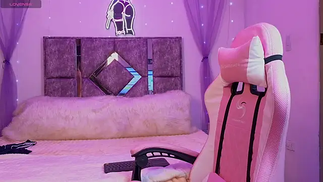 danilu and eva21 online show from October 2025 09:11:01 PM