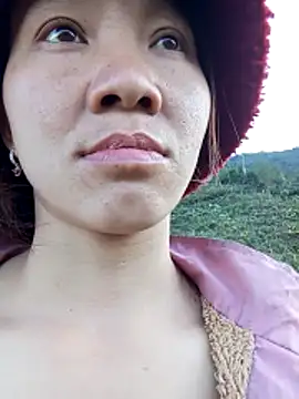 bonnie-00 online show from November 2025 09:24:01 AM