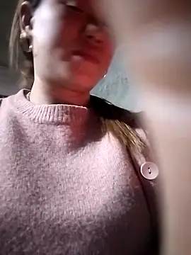 Snapshot of Dung_x chatting on February 2026 02:05:01 AM Dung x online show from February 2026 02:05:01 AM