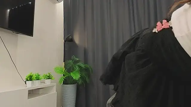 Jupiter Boobs online show from December 2025 04:16:01 PM