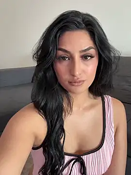 Snapshot of Mia_spicyy chatting on May 2026 08:44:02 AM Mia spicyy online show from May 2026 08:44:02 AM