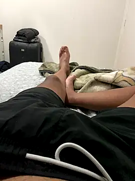 Morenolatino881 online show from October 2025 12:08:01 AM