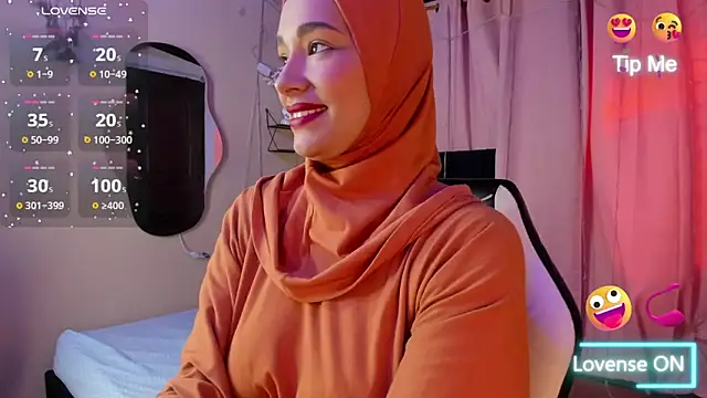 ShanaJamil online show from October 2025 12:06:02 PM