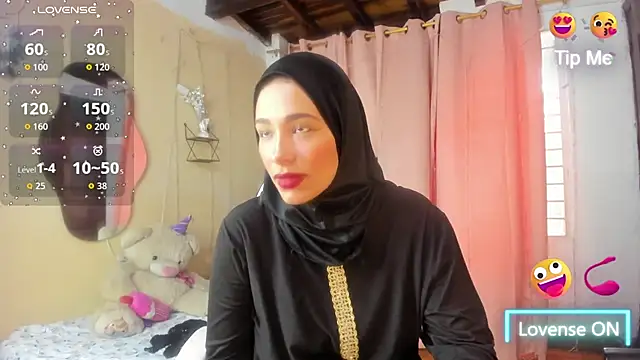 ShanaJamil online show from November 2025 12:05:02 PM