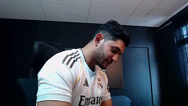 RichardMilleer online show from January 2026 01:48:02 PM