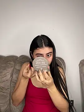 Isabella Montoya online show from September 2025 12:54:01 PM