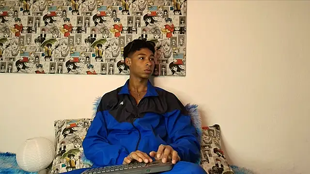 Snapshot of CoffeNaughty_nom chatting on September 2025 04:03:01 AM CoffeNaughty nom online show from September 2025 04:03:01 AM