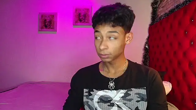 Snapshot of CoffeNaughty_nom chatting on November 2025 03:17:01 AM CoffeNaughty nom online show from November 2025 03:17:01 AM