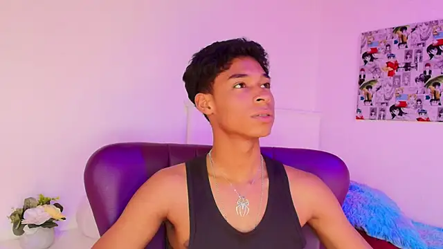 Snapshot of CoffeNaughty_nom chatting on November 2025 04:44:01 PM CoffeNaughty nom online show from November 2025 04:44:01 PM