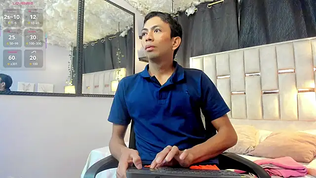 Marcello Nova online show from October 2025 11:51:02 AM