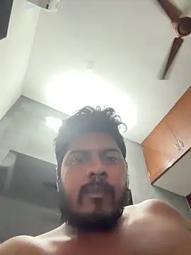 Worldwideshows13 online show from December 2025 06:38:02 PM