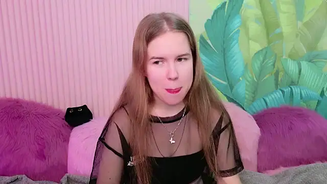 Alida Brice online show from November 2025 06:23:01 AM