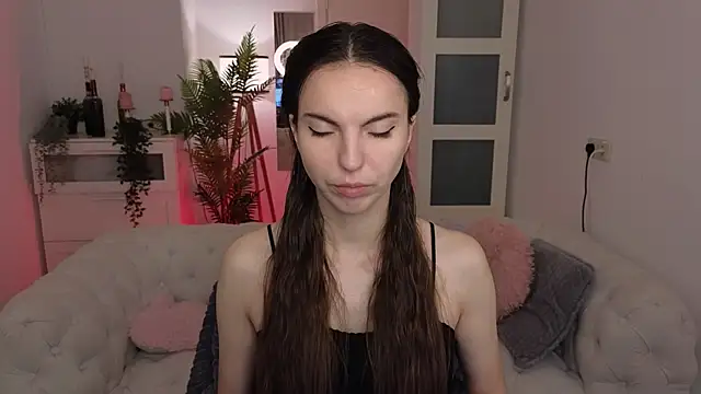 Snapshot of gracedonovan chatting on October 2025 05:51:02 AM gracedonovan online show from October 2025 05:51:02 AM