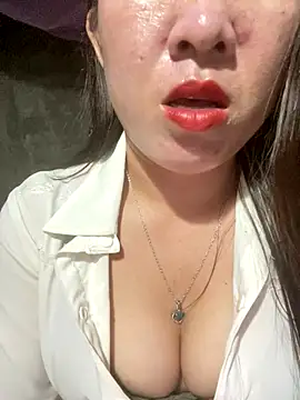 Luna-ass online show from November 2025 12:16:02 PM