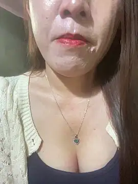 Luna-ass online show from March 2026 12:45:01 AM