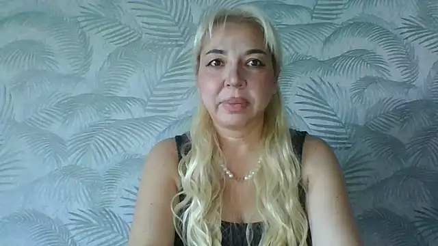 Thirieli online show from October 2025 12:28:01 PM