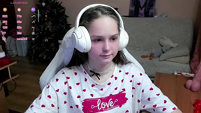 Snapshot of SharybbFace chatting on November 2025 03:16:02 PM SharybbFace online show from November 2025 03:16:02 PM