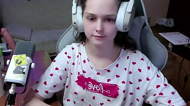 SharybbFace online show from February 2026 02:09:01 PM