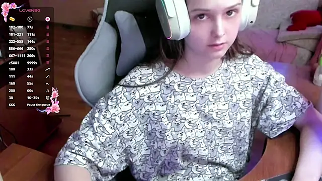 SharybbFace online show from March 2026 03:06:01 PM