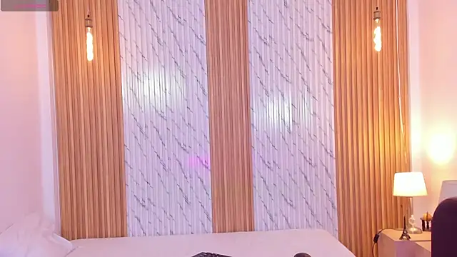 Snapshot of james_jonnes chatting on October 2025 09:05:02 PM james jonnes online show from October 2025 09:05:02 PM