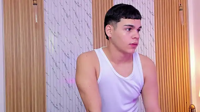 Snapshot of james_jonnes chatting on November 2025 07:36:02 PM james jonnes online show from November 2025 07:36:02 PM