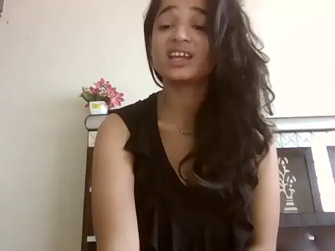 Snapshot of veronica_97 chatting on October 2025 10:24:02 AM veronica 97 online show from October 2025 10:24:02 AM