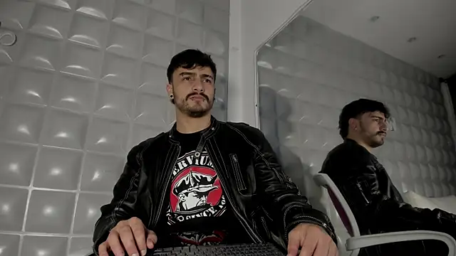 Jack Daniel   online show from November 2025 09:17:01 PM